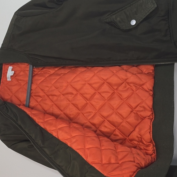 Set of 2 Bomber Jackets Black and Green - Picture 4 of 13